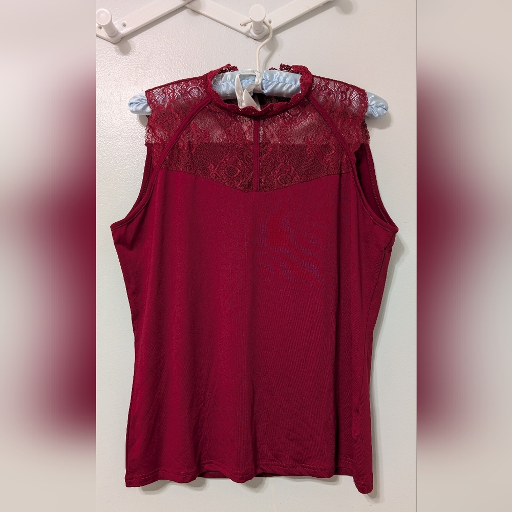 ChicMe Sleeveless Lace Yoke Women's Top - Wine Red XL Slim Fit